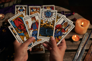 Un tirage tarot amour gratuit serieux et predictions fiables